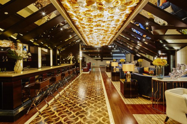 腹肌SPA南京站，休闲养生两不误(南京腹肌都歪了)-第1张图片-南京桑拿