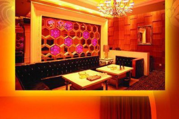 畅享南京木桶SPA，休闲养生一步到位(南京木桶浴哪家好)-第1张图片-南京桑拿