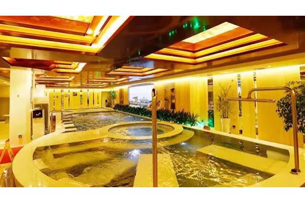 飞行中的SPA盛宴，养生娱乐两不误(spa飞机项目)-第1张图片-南京桑拿