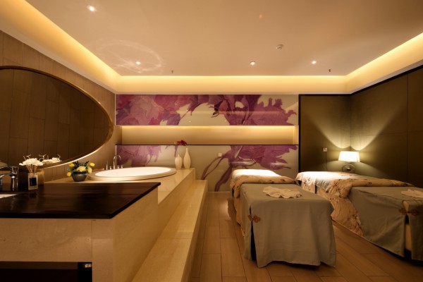 解压圣地，南京泉SPA养生娱乐新体验(南京泉spa关了吗)-第1张图片-南京桑拿